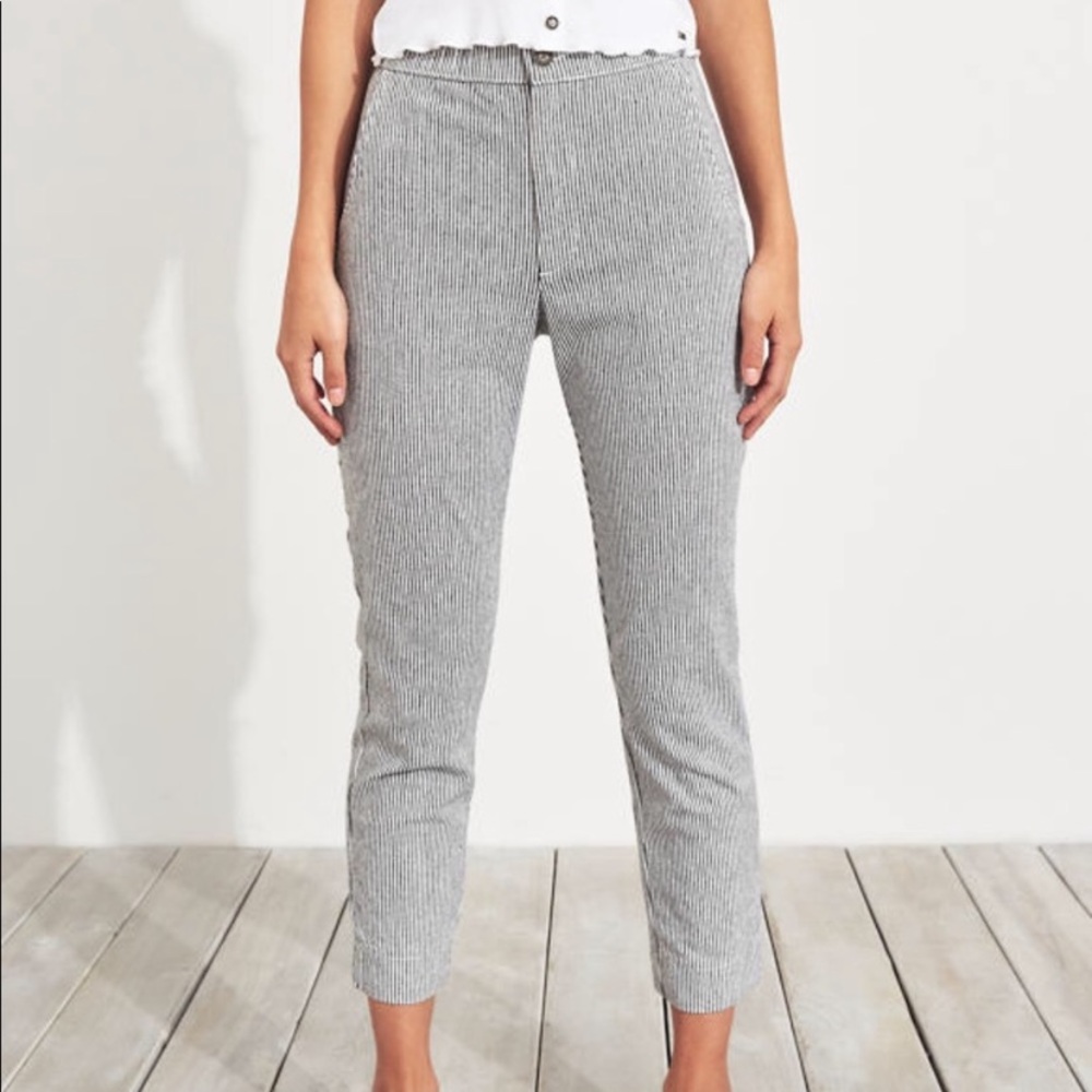 Hollister Stretch Crop Taper Pant in Grey Stripe